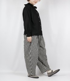 画像13: tukuroi 　製品染め 綿麻平織 フリル スタンドカラー シャツ　3色 (13)