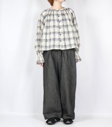 画像26: 【6月17日12:00までの期間限定販売】Nina Niina　check puff blouse　2色  (26)
