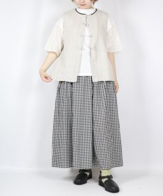 画像19: tukuroi   コットン リネン チャイナ釦 ベスト  2色 (19)