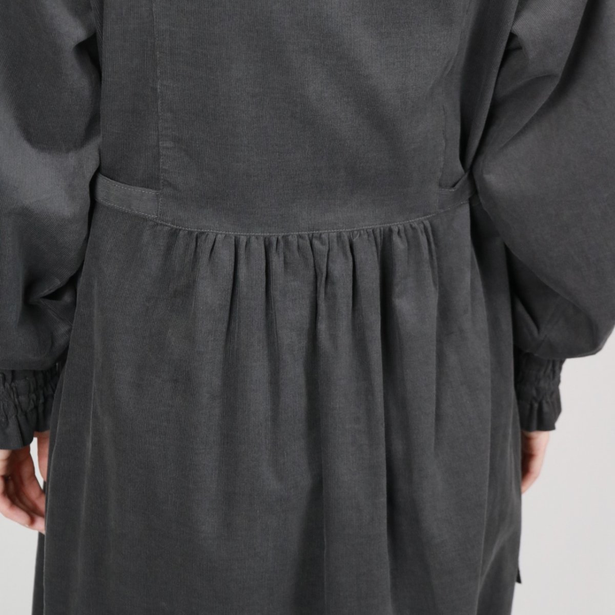 画像16: sosotto　細コール×LIBERTY ビブヨーク ワンピース　2色 (16)