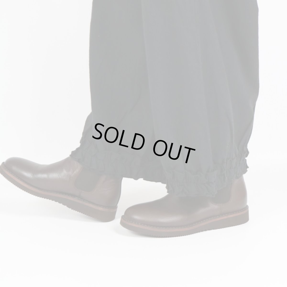 画像31: bluewillow コットン平織り無地起毛裾フリルパンツ 3色 (31)