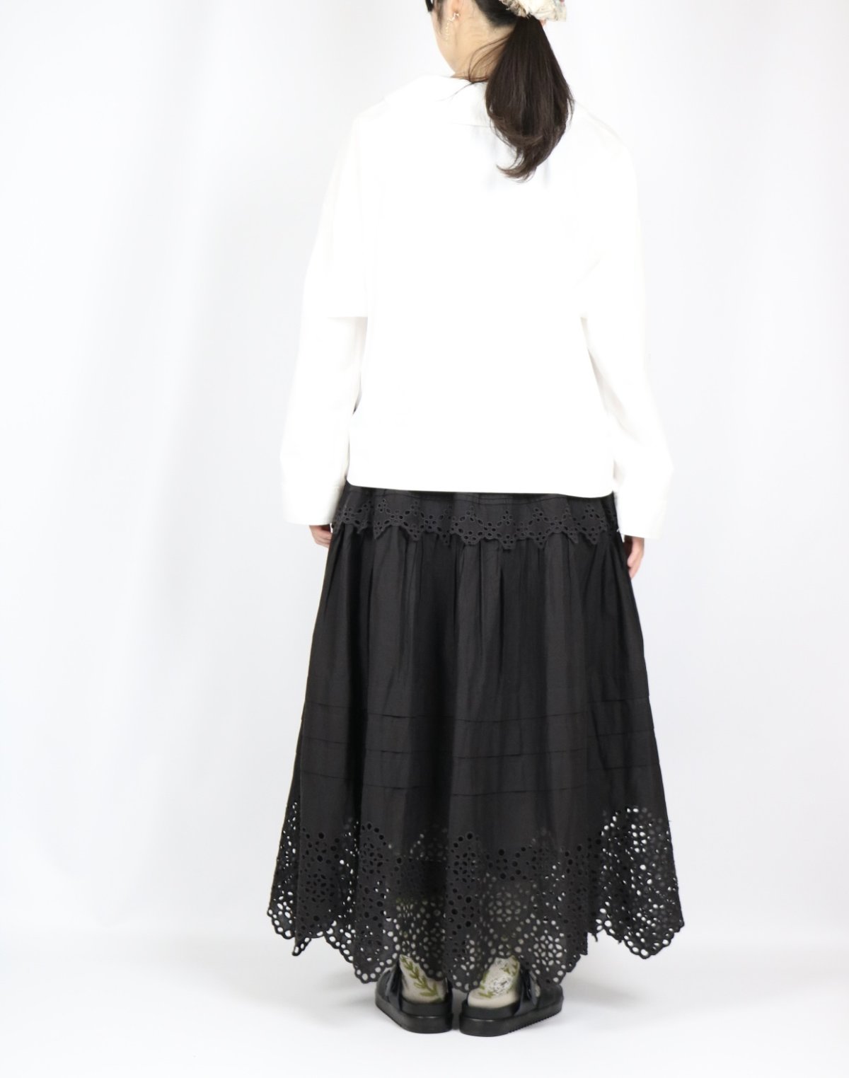 画像22: 20%OFF SALE!  tumugu:  カットワークレース　スカート　3色 (22)