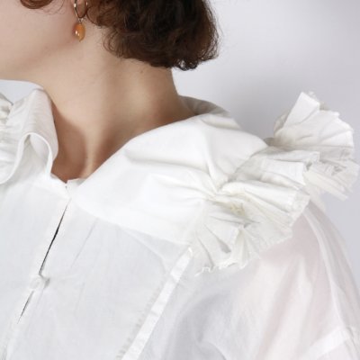 画像1: tumugu: ふわふわコットンフリルフードプルオーバー2色