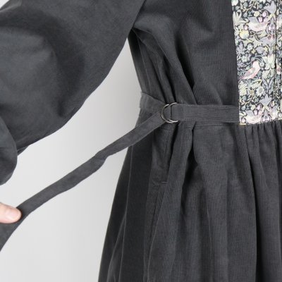 画像2: sosotto 細コール×LIBERTY ビブヨーク ワンピース 2色