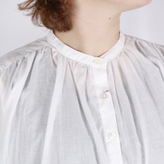 画像17: PONT DE CHALONS 付け衿フリルブラウス 2色 (17)