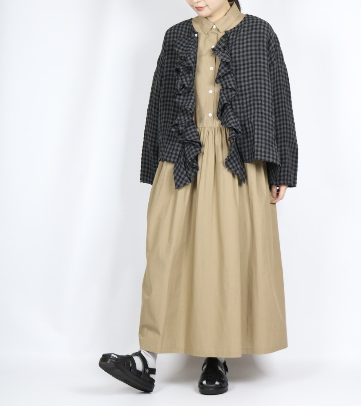 画像22: LABORATORY クワイエットフリルブラウス　2色 (22)