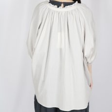 画像3: LUEUF FRILL NECK SHIRT 3色 (3)