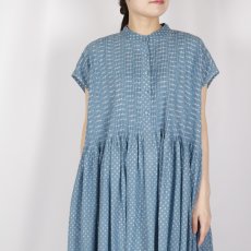画像5: maison de soil  80s VOILE TRIANGLE BLOCK PRINT BANDED COLLAR FRENCH/SL DRESS WITH PINTUCK 2色2サイズ (5)