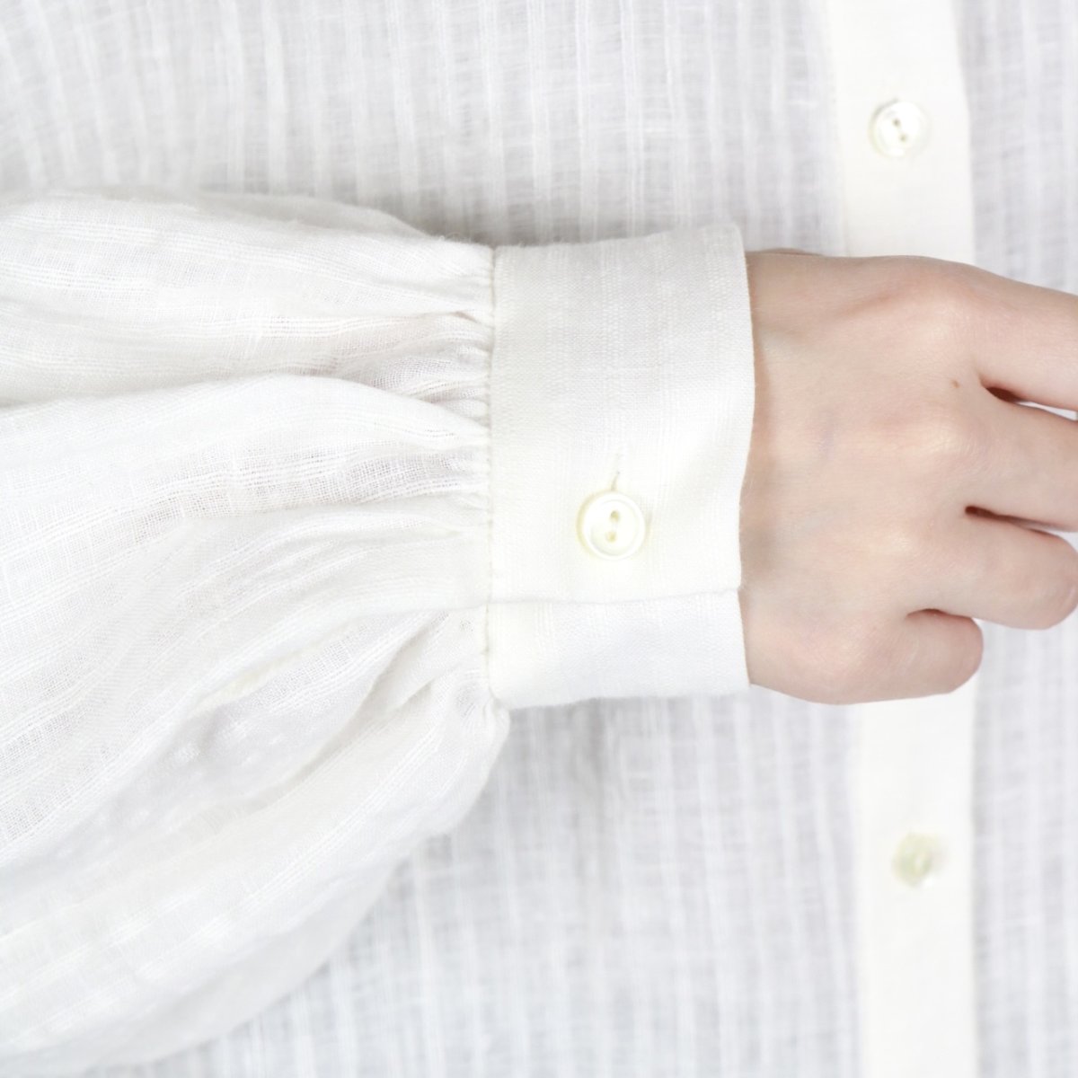 画像10: MAGALI 　ストライプリネン・アンティークカラー・ブラウス　2色 (10)