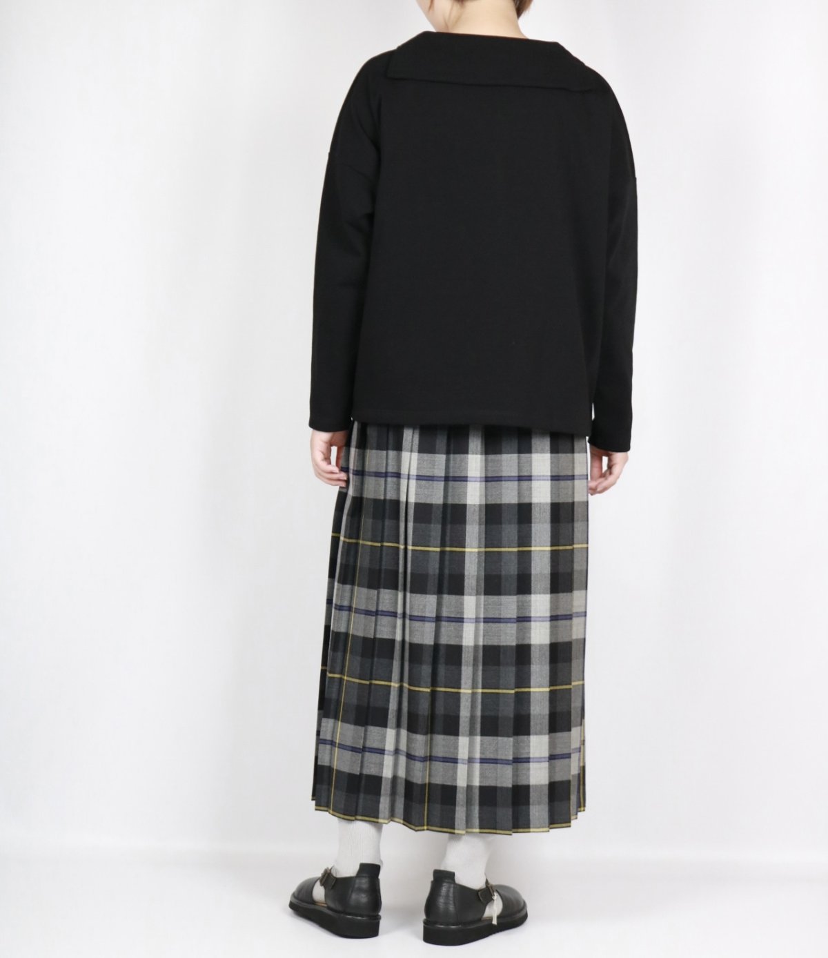 画像18: nachukara デラヴェセーラーカラープルオーバー　2色 (18)