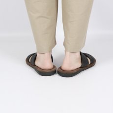 画像4: maison de soil PARALLEL STRAP SANDAL (4)
