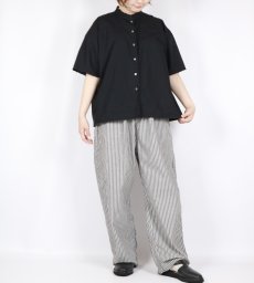 画像13: SOIL 60s POPLIN PLAIN WITH CUT WORK EMBROIDERY MAO COLLAR S/SL SHIRT 2色 (13)