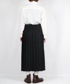 画像17: O'NEIL OF DUBLIN  WORSTED WOOL PATCHWORK LOW WAIST PLEATS WRAP SKIRT LENGTH 80cm (WITH PIN)  2柄 (17)