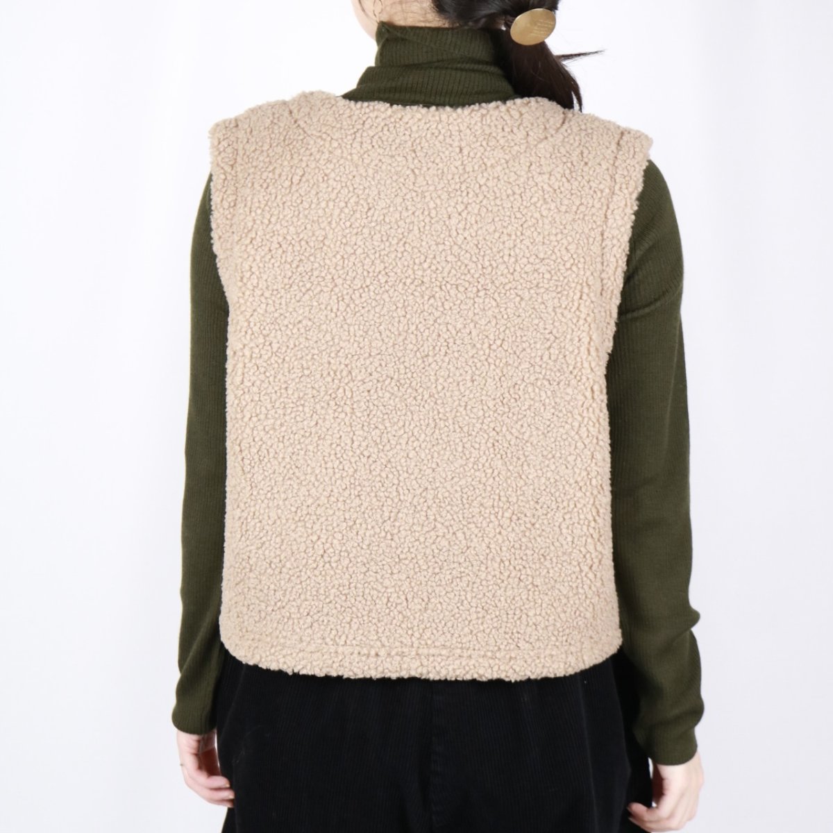 画像12: NARU   もこもこプードルパイル ショートベスト  3色 (12)