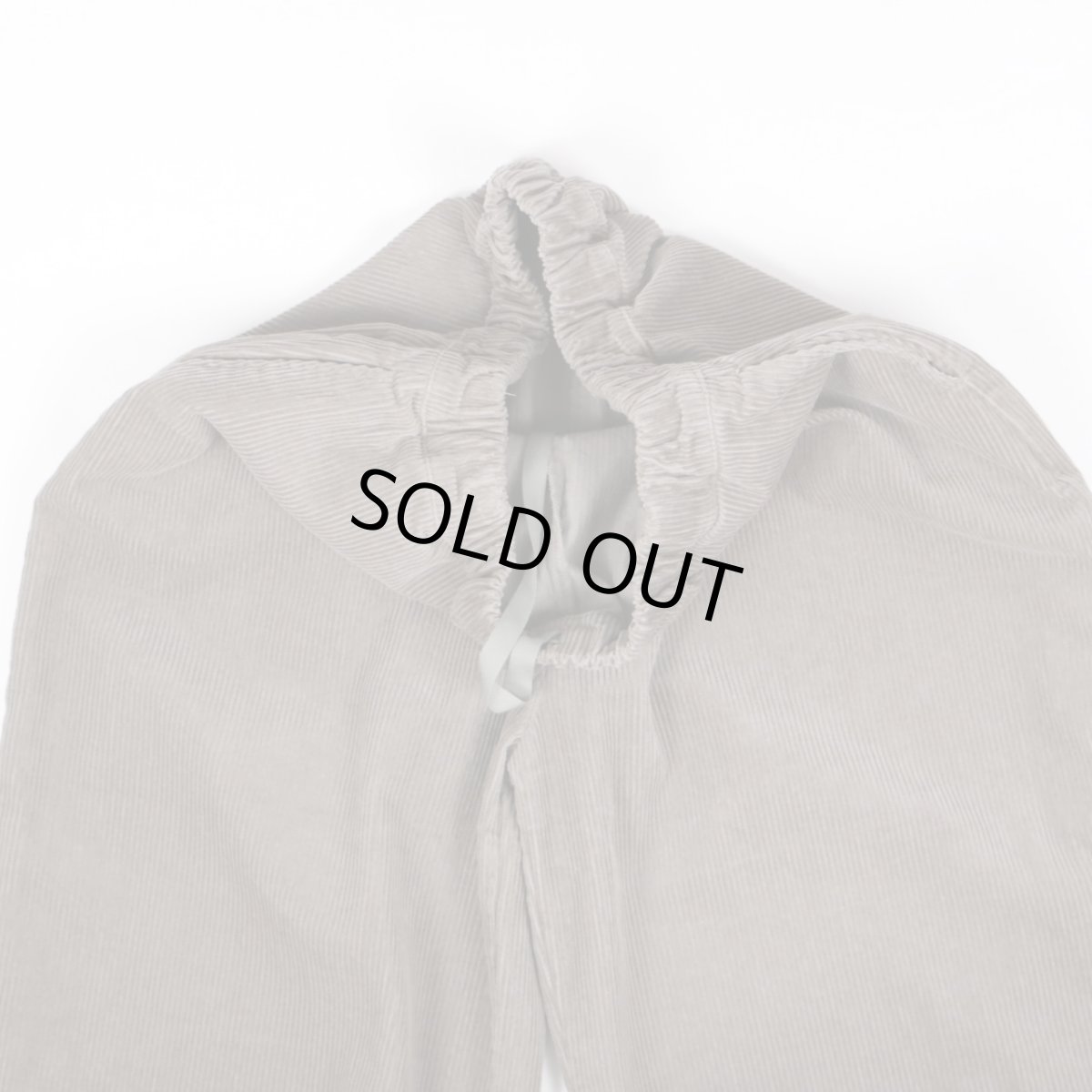 画像24: NARU   8Wコーデュロイエッグパンツ  2色 (24)