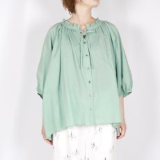 画像13: LUEUF FRILL NECK SHIRT 3色 (13)