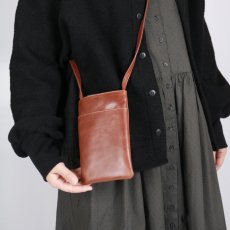 画像4: maison de soil  SHOULDER PHONE POUCH (4)