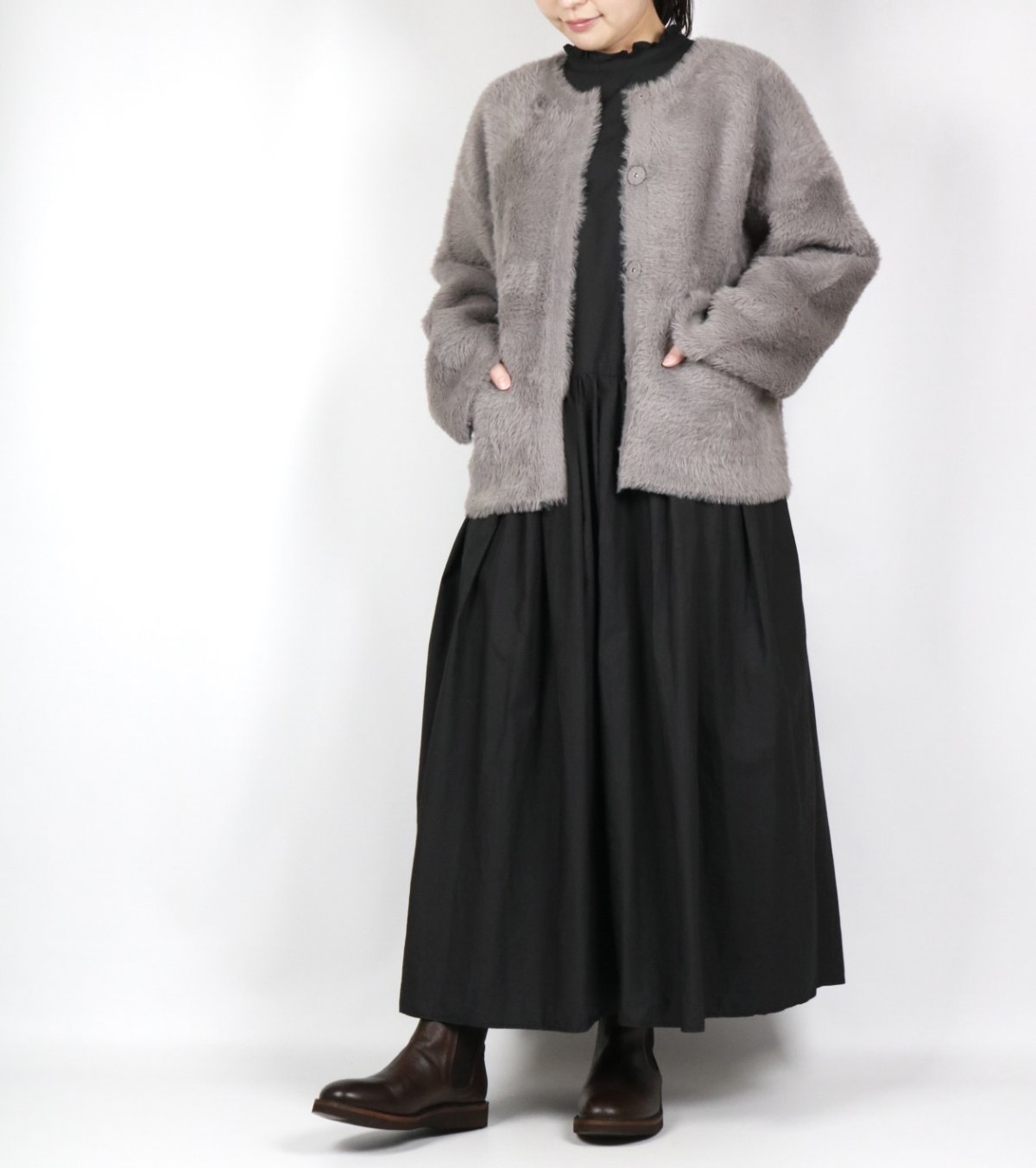 画像18: sosotto  フェイクファーニットカーデ   2色 (18)