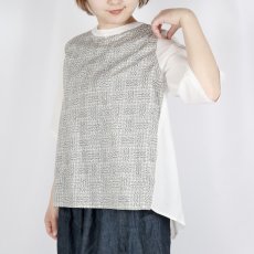 画像17: sosotto  綿麻 前身LIBERTY  後ろタックブラウス  2色 (17)