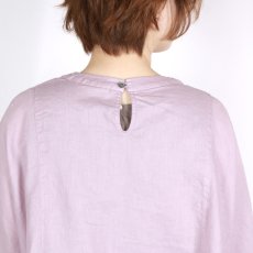 画像8: tumugu:　スカラップ刺繍 コットンリネンボイル 5分袖プルオーバー　3色 (8)