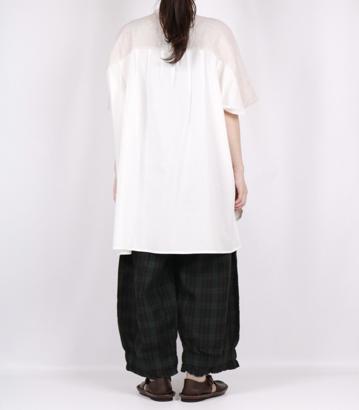 画像11: blue willow  リネン後ろ別布切り替え チュニック　2色 (11)