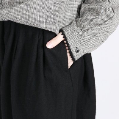画像2: ROBE de PEAU　Camille ウールタックパンツ　3色