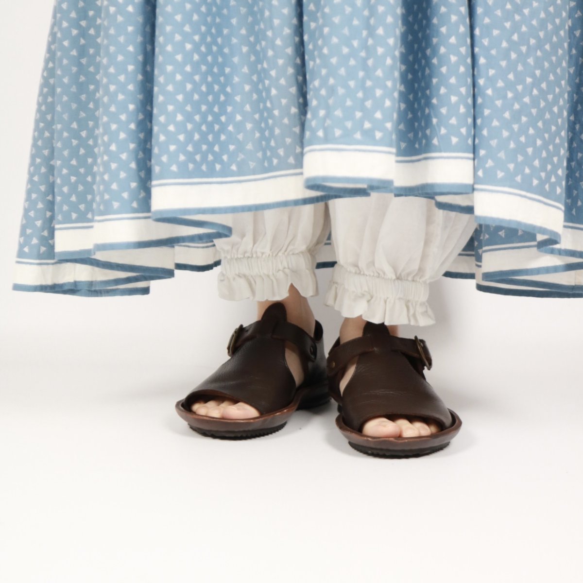 画像12: blue willow コットン細番手平織り裾ゴムバルーンペチパンツ 2色 (12)