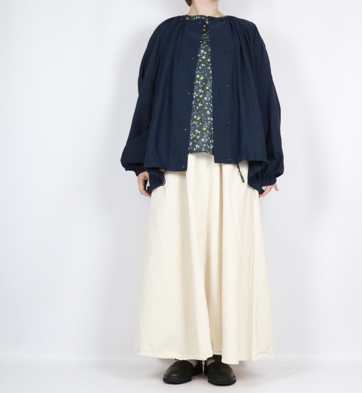 画像23: LUEUF　ギャザーネック ワイドブルゾン　2色 (23)