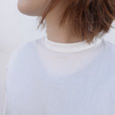 画像12: blue willow コットン細番手裾プリーツブラウス   (12)