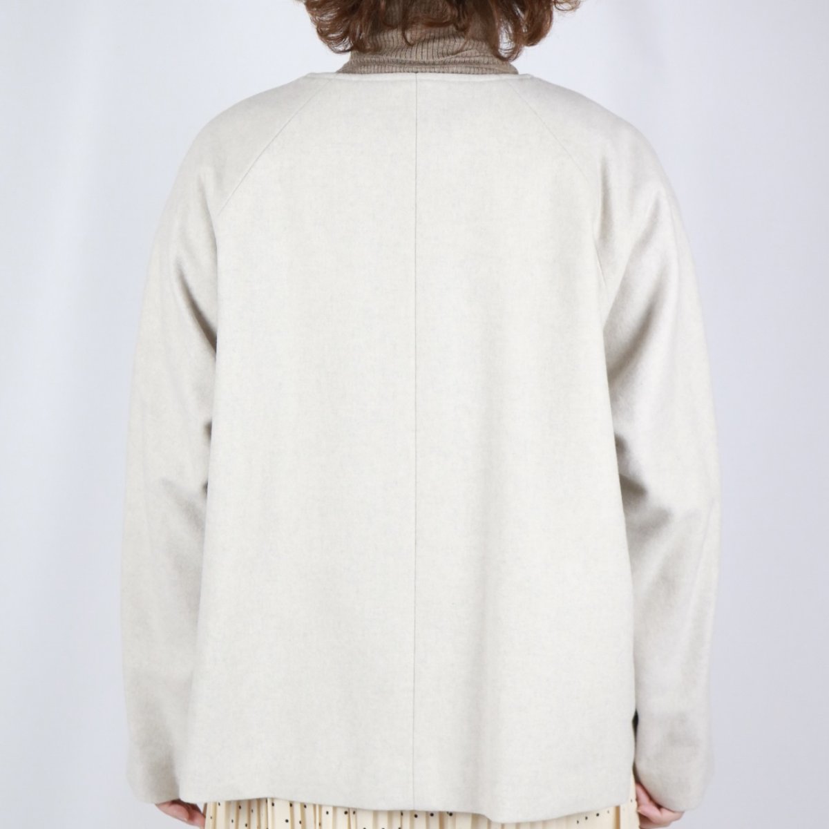 画像3: Vent d'ouest ロイヤルジーロンウールメルトンノーカラージャケット 2色 (3)