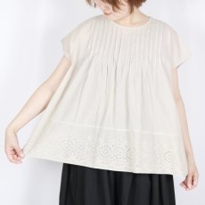 画像24: SOIL 　 80s VOILE PLAIN WITH CUT WORK LACE　CREW -NECK FRENCH /SL SHIRT WITH PINTUCK 3色 (24)