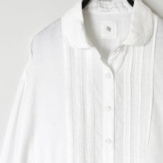 画像14: maison de soil  TWILL COTTON KHADI PLAIN (WASH) ROUND COLLAR SHIRT WITH RANDOM PINTUCK  (14)