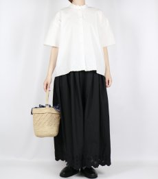 画像5: SOIL 60s POPLIN PLAIN WITH CUT WORK EMBROIDERY MAO COLLAR S/SL SHIRT 2色 (5)