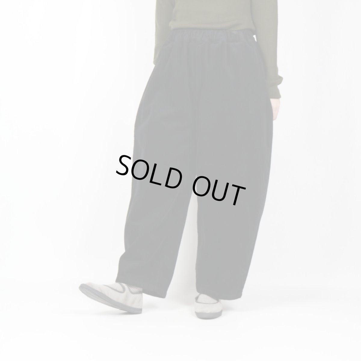 画像17: NARU   8Wコーデュロイエッグパンツ  2色 (17)