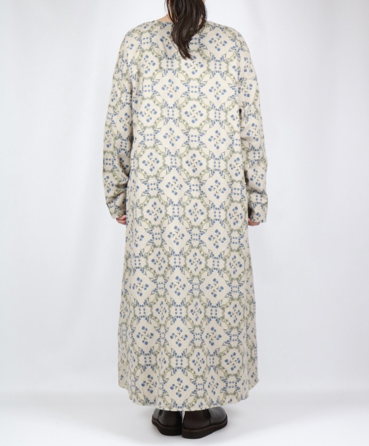 画像3: NARU   20ビエラ起毛バイアス花柄 ワンピース   (3)