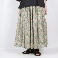 画像2: NARU  80s VOILE PAISLEY FLOWER PRINT GATHERD SKIRT  (2)