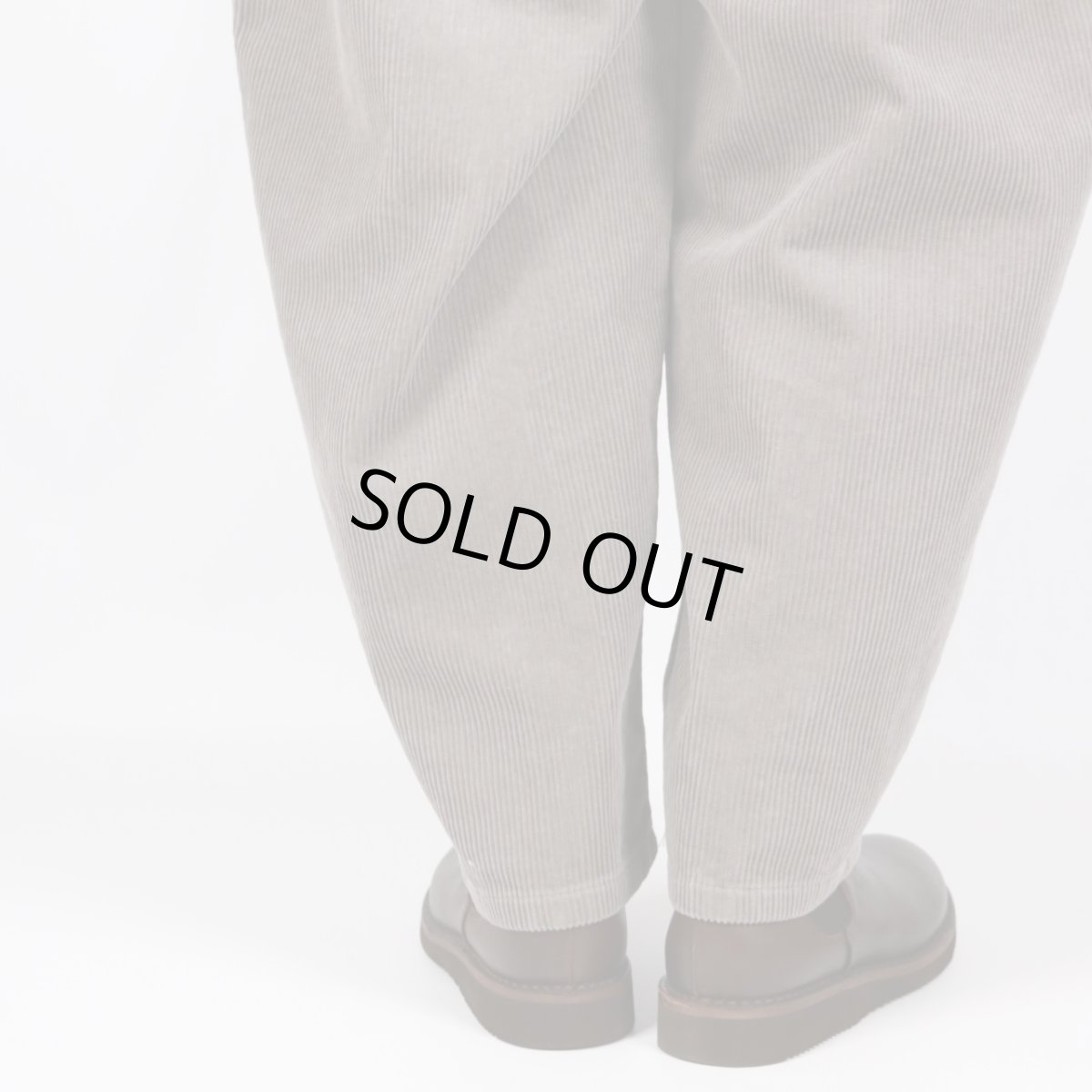 画像13: NARU   8Wコーデュロイエッグパンツ  2色 (13)