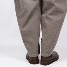 画像13: NARU   8Wコーデュロイエッグパンツ  2色 (13)
