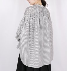 画像1: DIARIES   バック‪ギャザー ワイドシャツ  BLACK STRIPE (1)