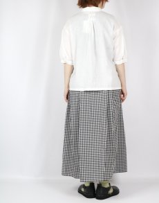 画像14: tukuroi 製品染め 綿麻平織 2WAY プリーツブラウス 3色 (14)