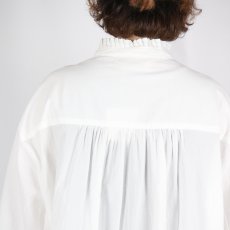 画像12: tumugu: ふわふわコットンタックフリルブラウス 2色 (12)