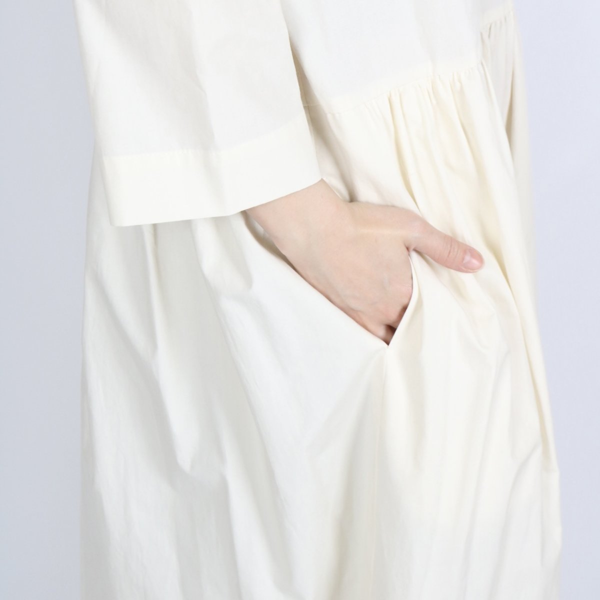 画像36: 20%OFF SALE!  Vent d'ouest 60Sタイプライターエアフローワンピース　3色 (36)