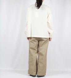 画像12: NARU   カツラギニューセリサイト ベイカーパンツ ベージュ (12)