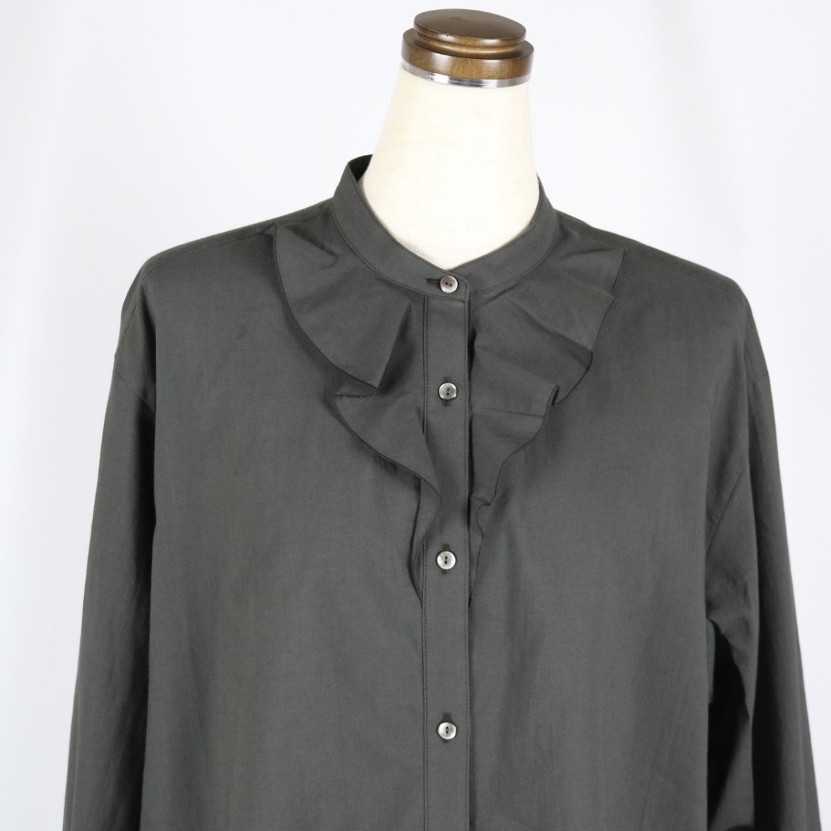 画像28: LUEUF　ヨークフリルシャツ　2色 (28)