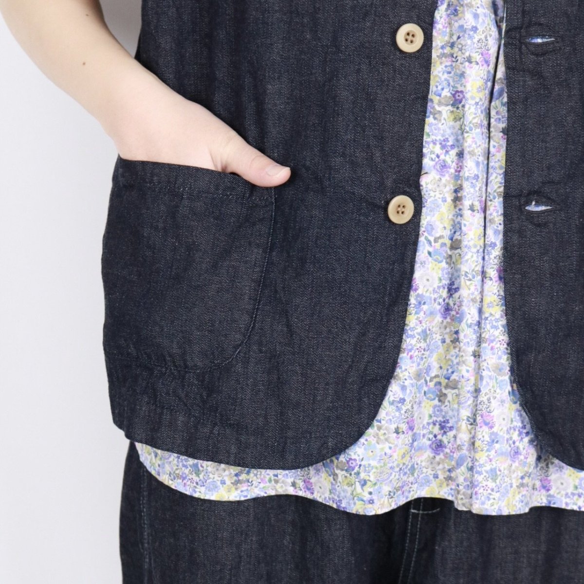 画像9: NARU 8ozムラデニムフロントボタンベスト　4色 (9)