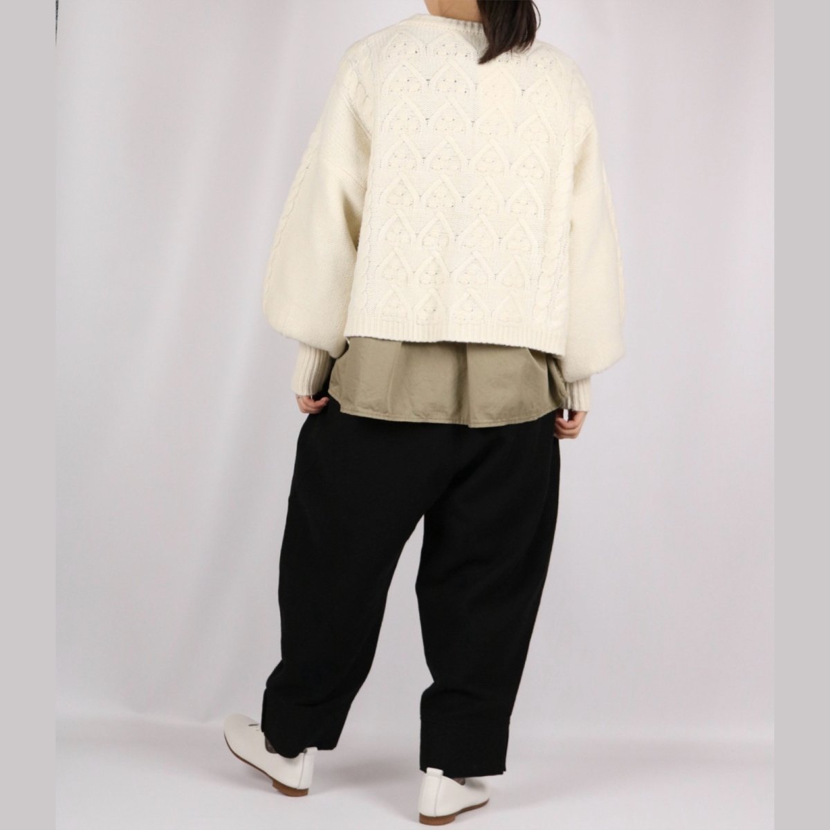 画像14: LABORATORY ボリュームスリーブアランニットカーディガン  2色 (14)