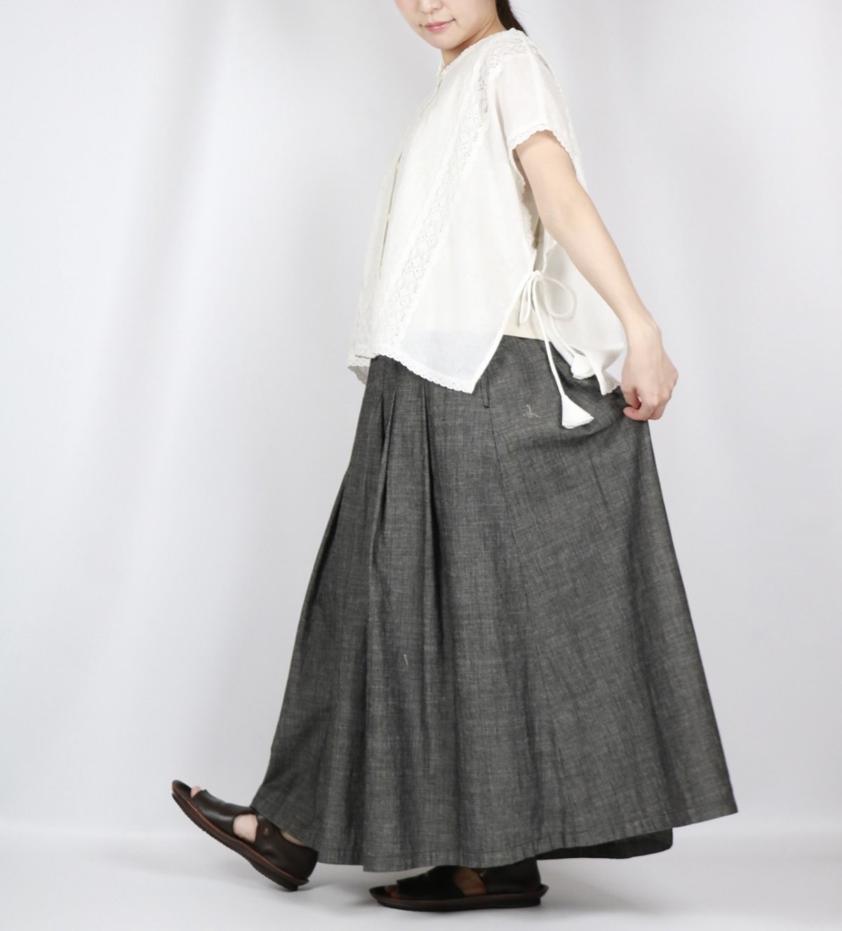 画像17: tumugu: コットンリネン ボイルレースベスト　3色 (17)