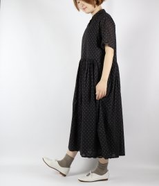 画像3: SOIL COTTON VOILE DOT PRINT BANDED COLLAR DRESS　2色2サイズ (3)