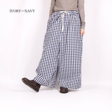 IVORYーNAVY