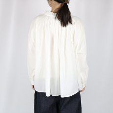 画像4: soil　60s CAMBRIC PLAIN WITH LACE NECK GATHERED SMOCK 　2色 (4)